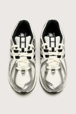 NEW BALANCE 1906R Pour Femmes