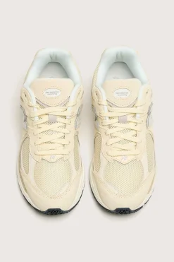 NEW BALANCE 2002R Pour Femmes