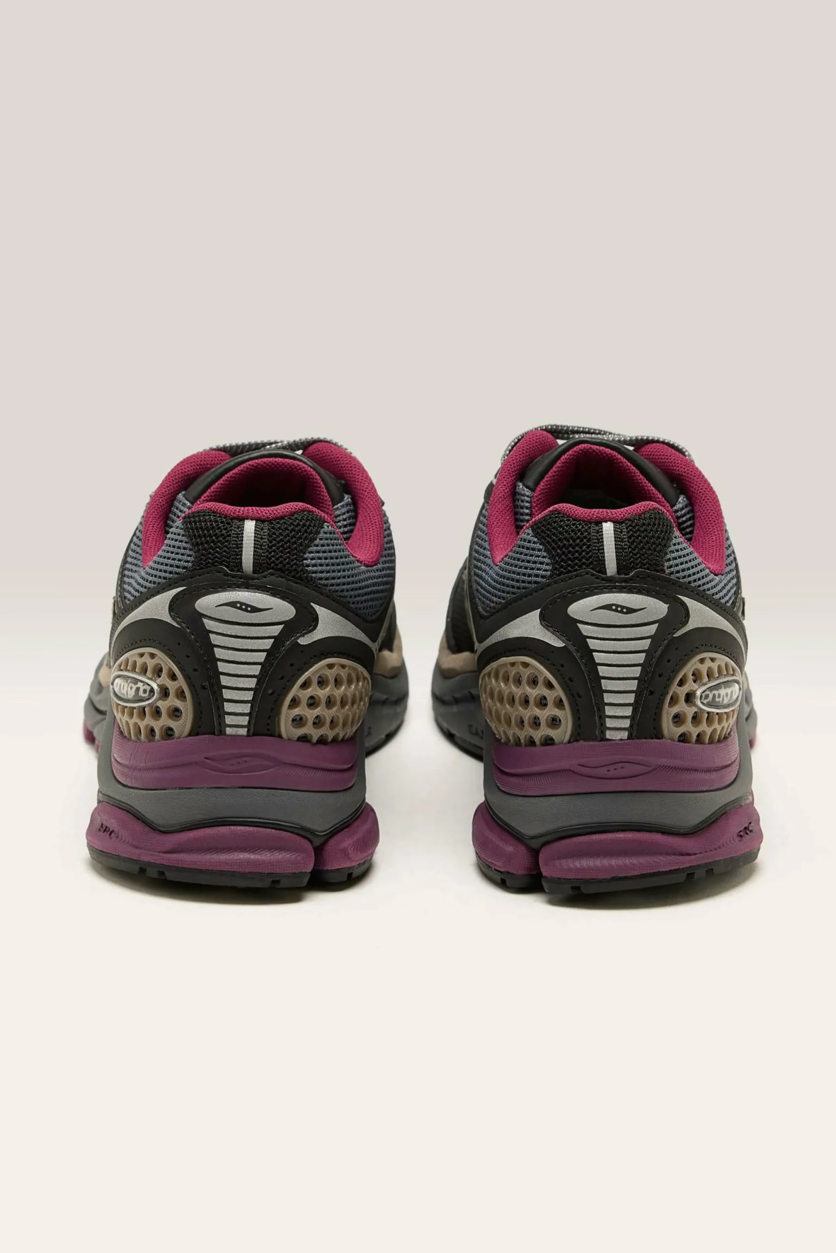 SAUCONY Progrid Triumph 4 Tech D'Hiver Pour Femmes